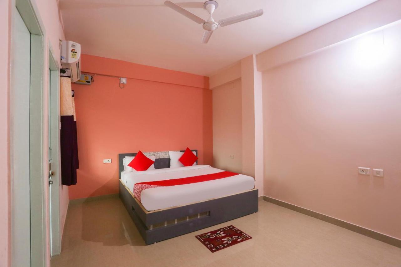 בובנשוואר Super Hotel O Avigna Residency מראה חיצוני תמונה