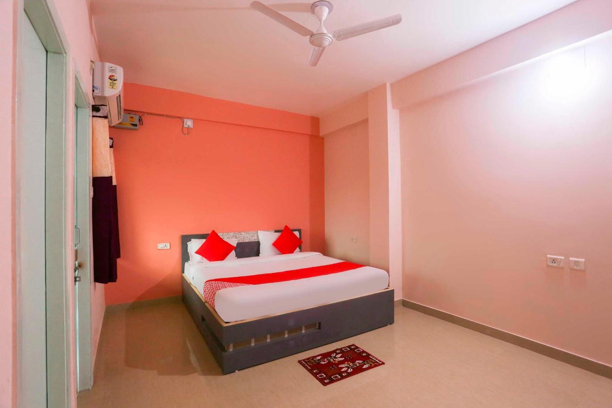 בובנשוואר Super Hotel O Avigna Residency מראה חיצוני תמונה